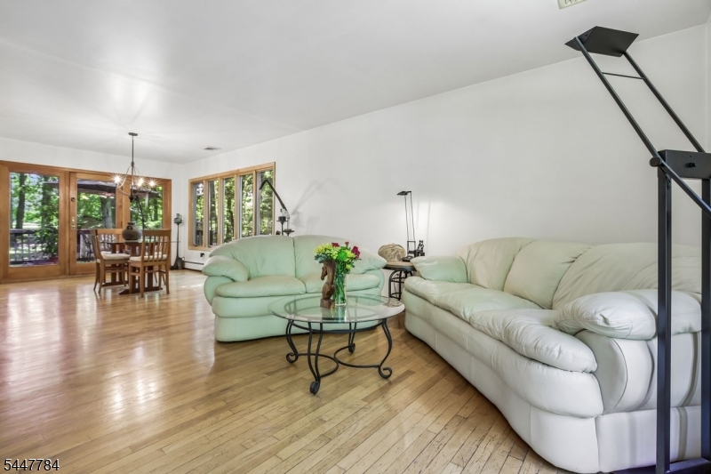 69 Van Orden Rd