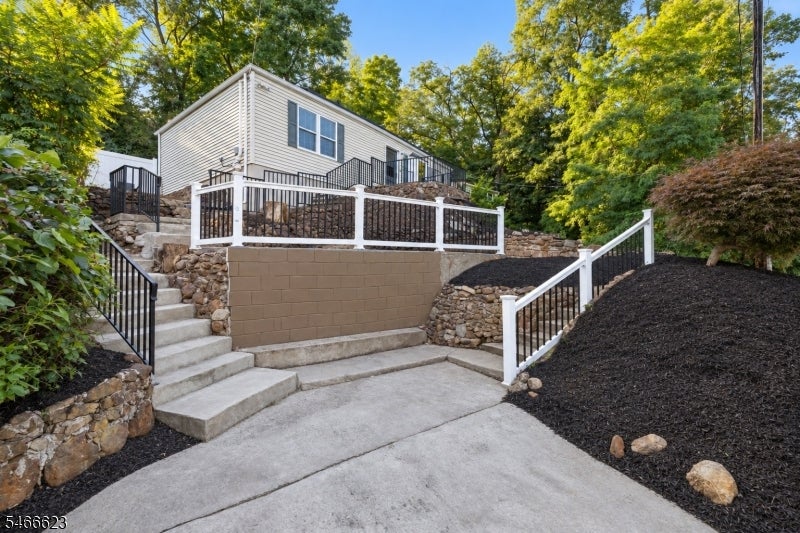 20 Greenwood Ave