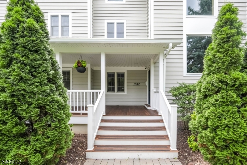 232 Claremont Ave 2