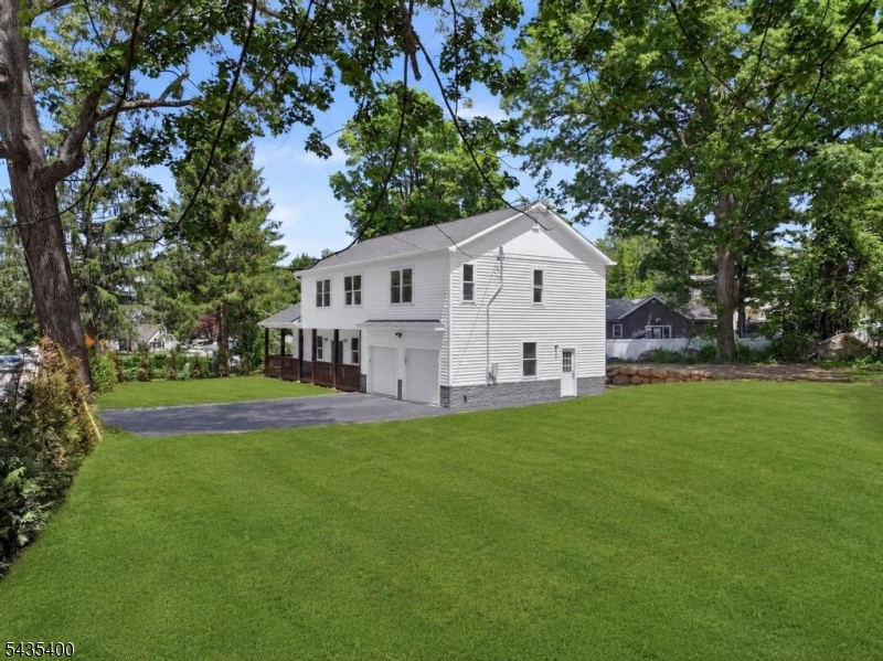 35 Stanhope Rd