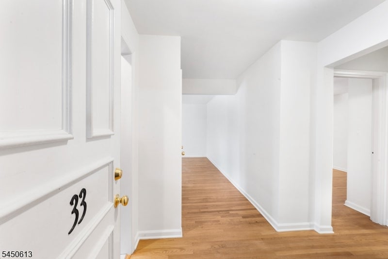 349 Bloomfield Ave 33