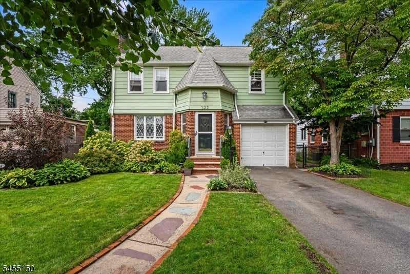 132 Lindbergh Blvd