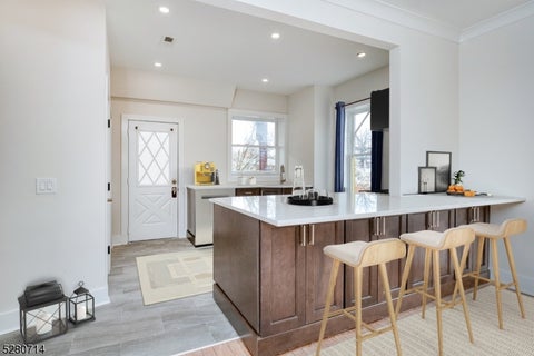 Photo for 15-17 North Ave 3B