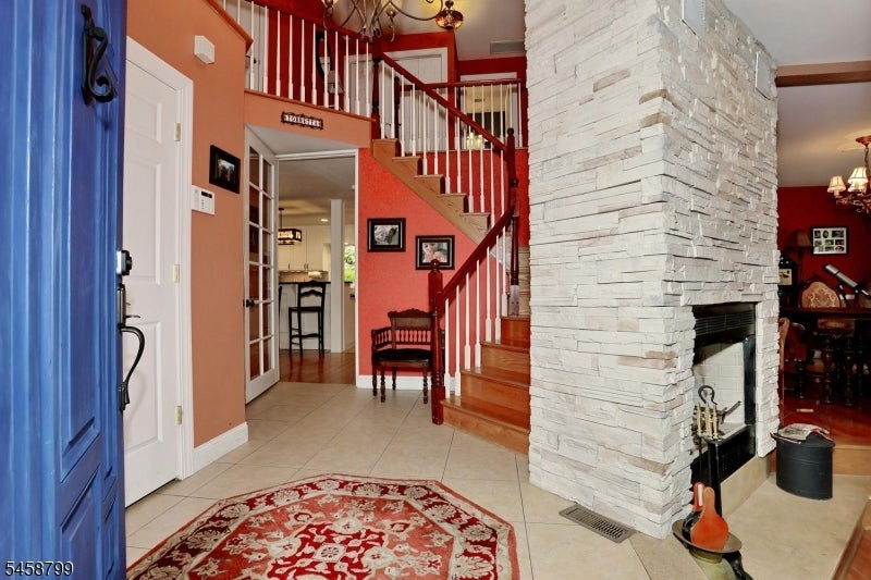 121 Magee Rd