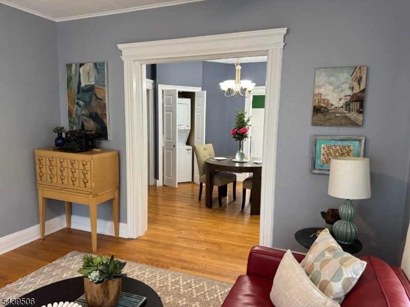 9 Essex Ave 2