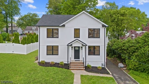 Featured picture for the property 3961895