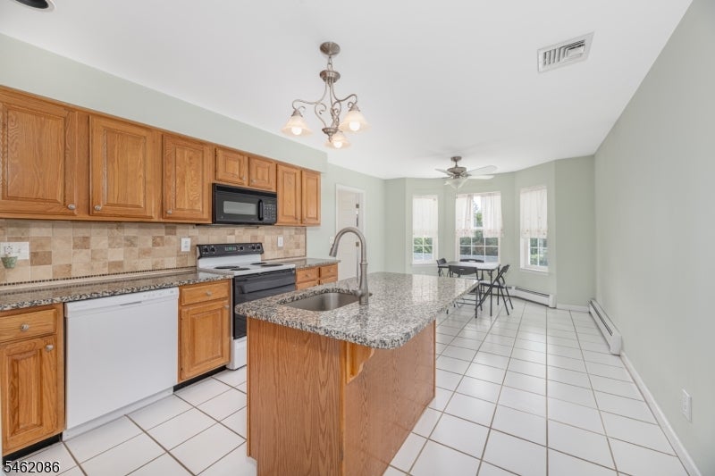 17 Bailey Dr