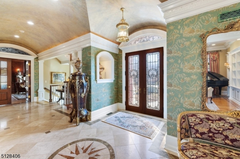 141 Mountaintop Rd