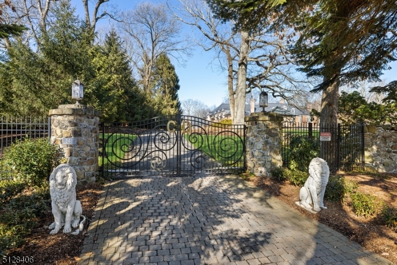 141 Mountaintop Rd