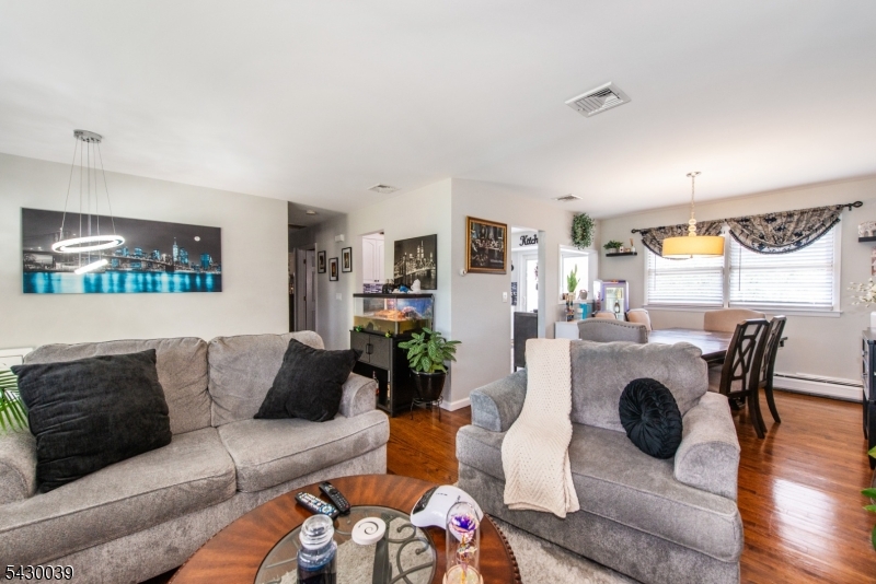 8 Kennedy Dr