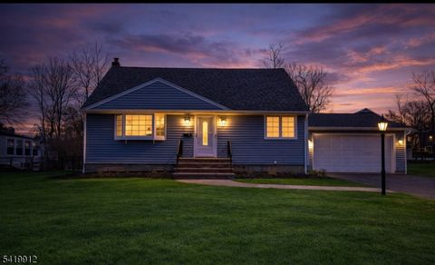 86 Deerfield Rd West Caldwell Twp. NJ 07006