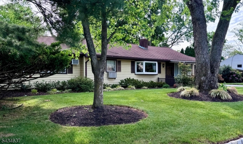 14 Berwick Way