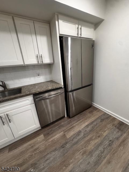 81-83 Hawthorne Ave 3