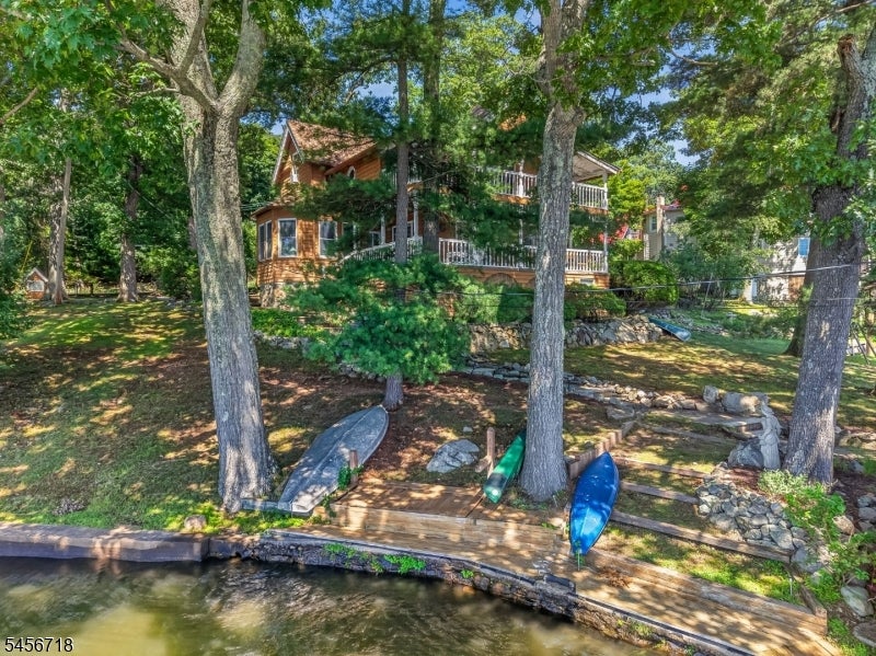 90 Ithanell Rd