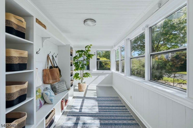 73 Riggs Pl