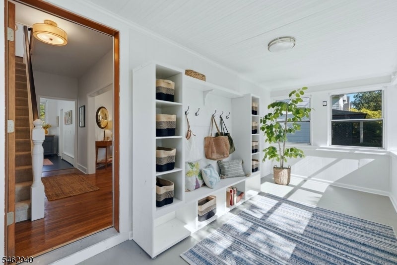 73 Riggs Pl