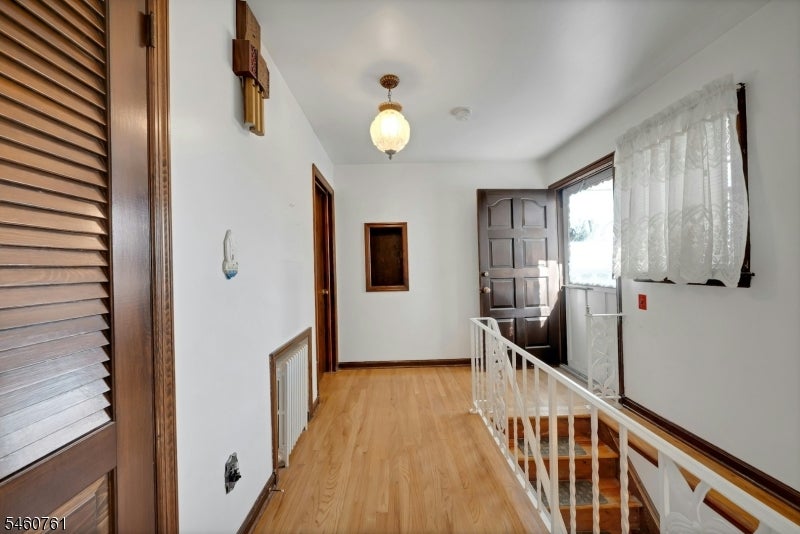 230 Lincoln Pl