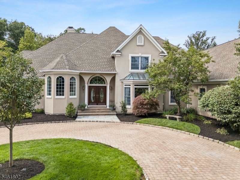 37 COLTS GLEN LANE