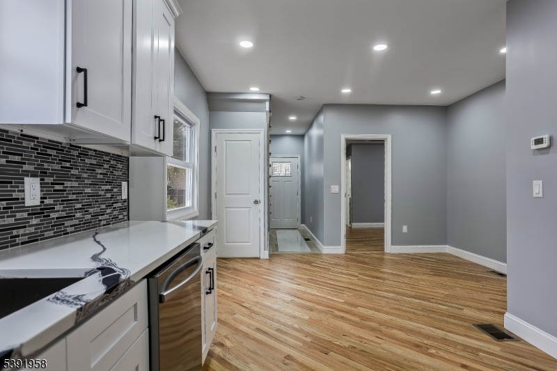 91 Sherman Pl
