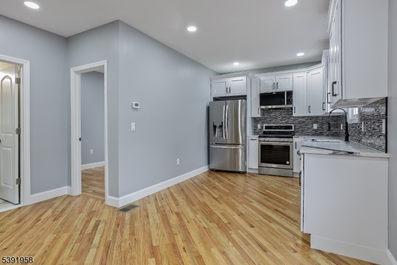 91 Sherman Pl