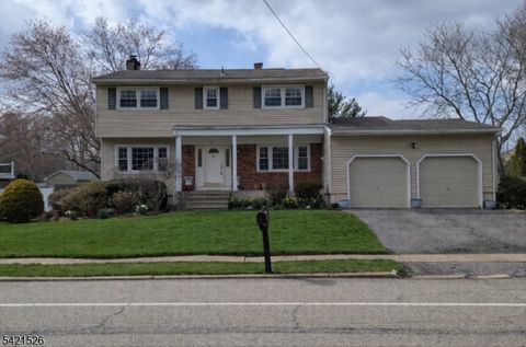 57 Clover Hill Dr Mount Olive Twp. NJ 07836