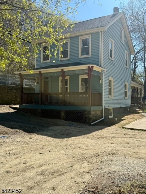 840 S Main St Phillipsburg Town NJ 08865