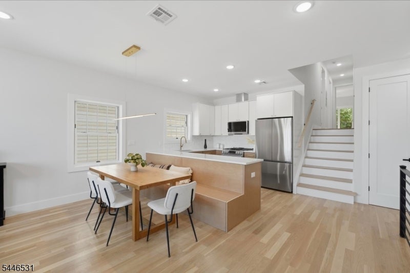 98 Western Ave 2
