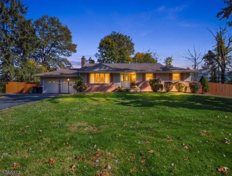 63 Sun Valley Way