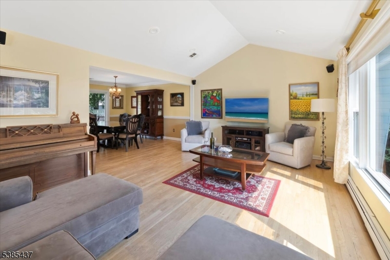 364 Piermont Ave