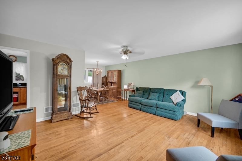 59 Pawnee Ave