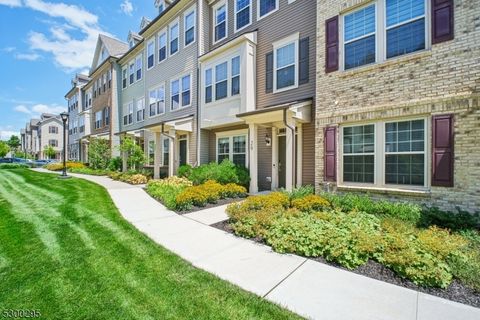 29 Braeburn Ct Livingston Twp. NJ 07039