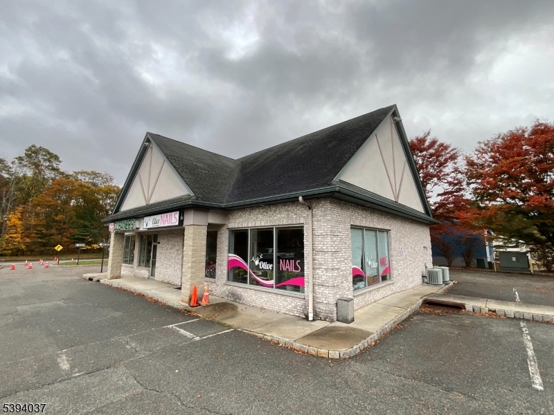 5627 Berkshire Valley Rd