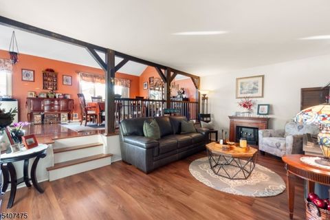 63 Tennyson St Carteret Boro NJ 07008