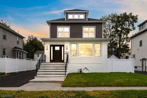 Photo of 5 Picton St, Clark, NJ 07066 (MLS # 3995550)