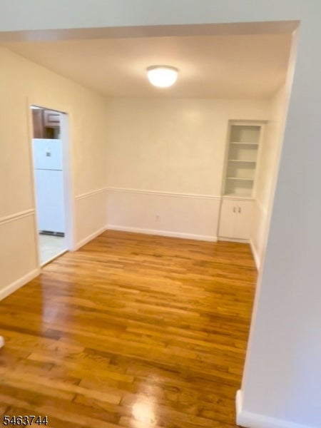 24 Hutton Ave 63