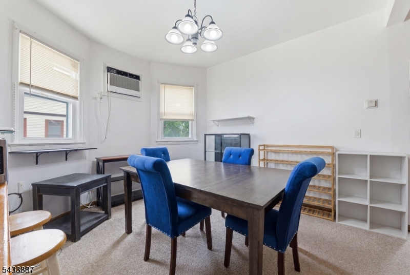 598 Van Houten Ave