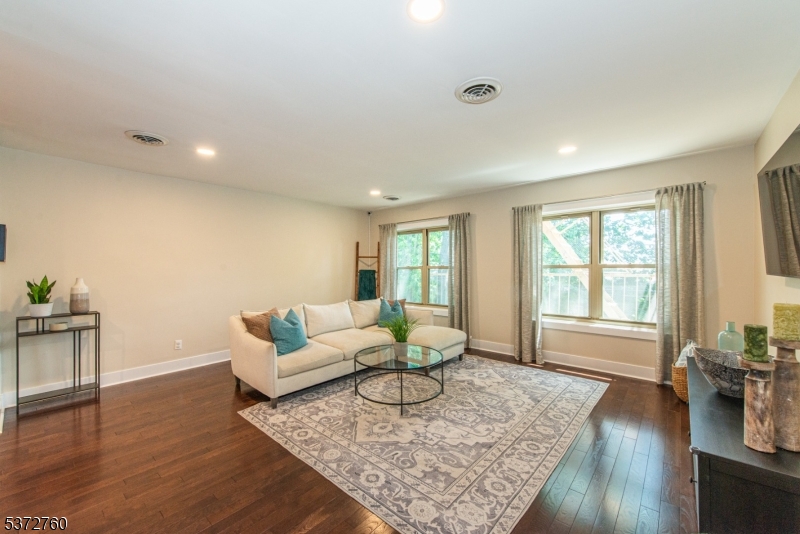 361 Claremont Ave
