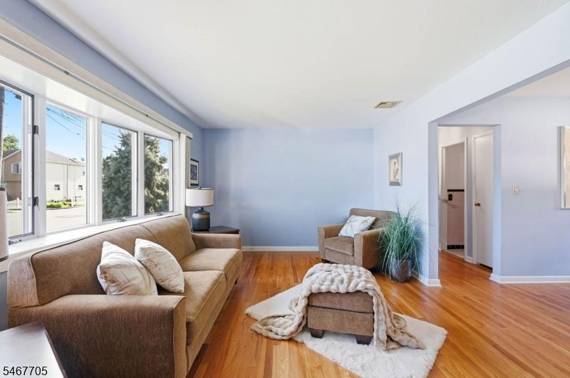 12 Parson Rd