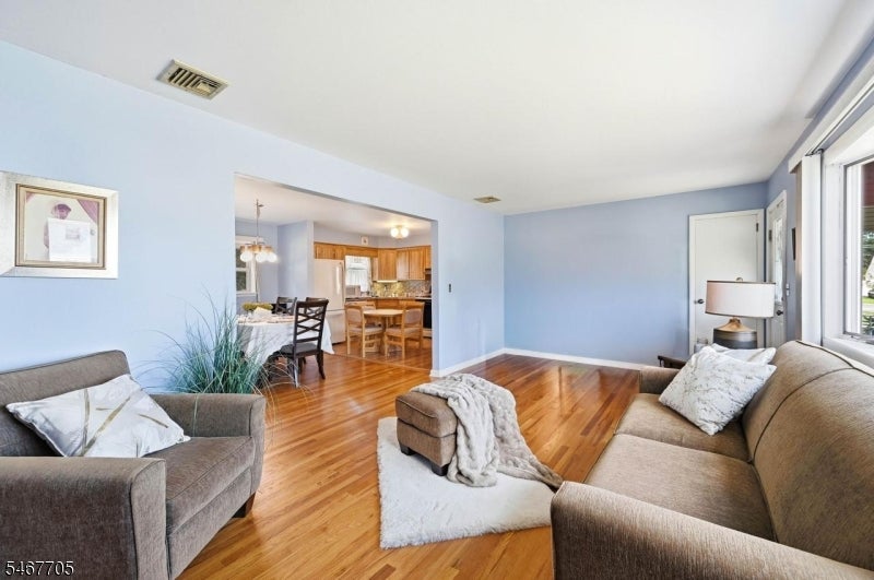 12 Parson Rd