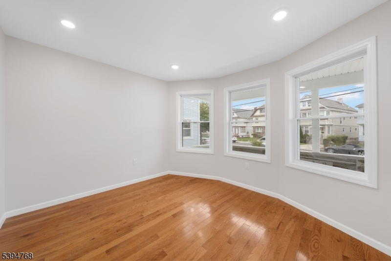 515-517 West End Ave