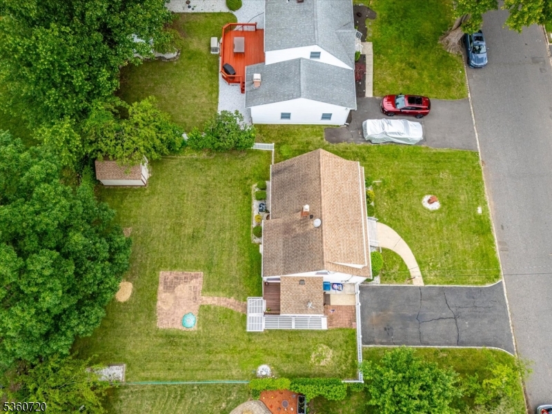 202 Garden Dr