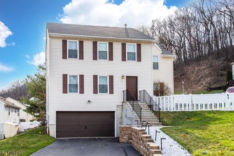 7 Jessica Ln Dover Town NJ 07801