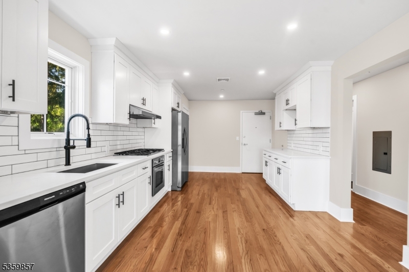 162 Closter Dock Rd A