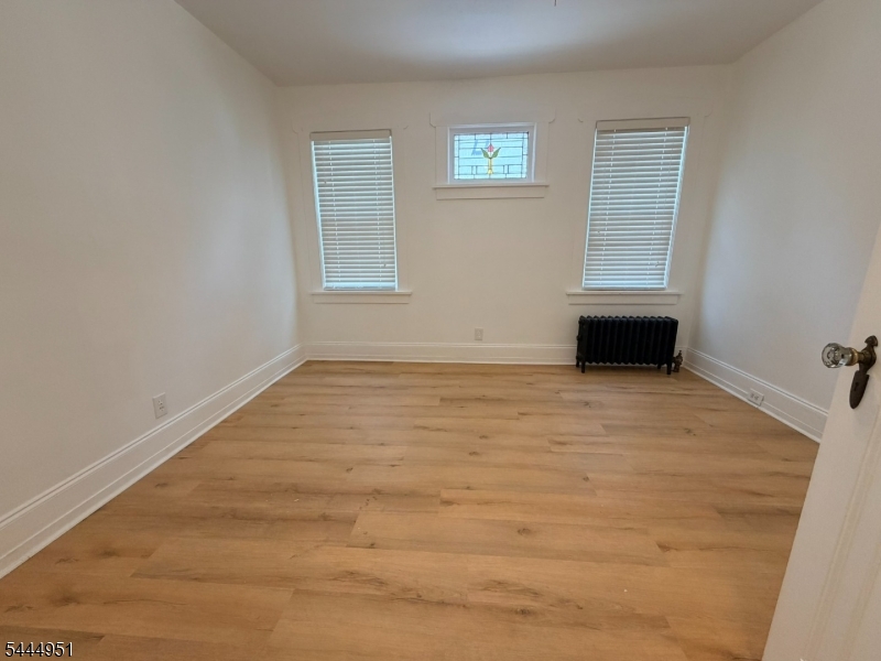 172 W 4th Street 1