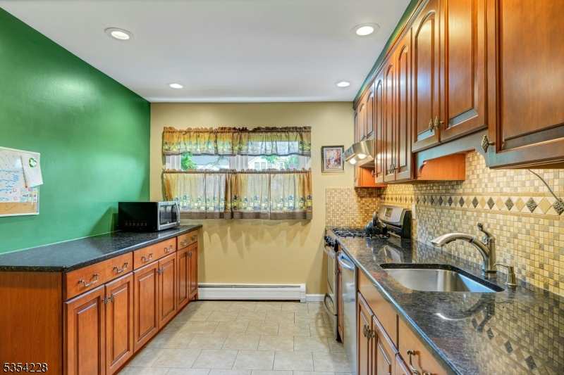 104 Pine Brook Rd