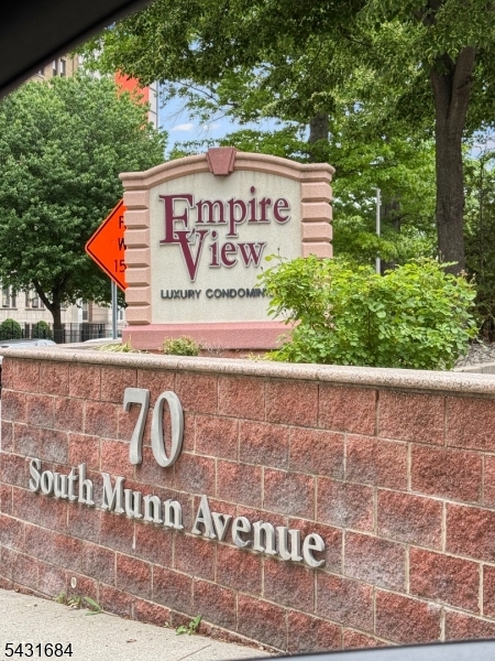 70 S Munn Ave 303
