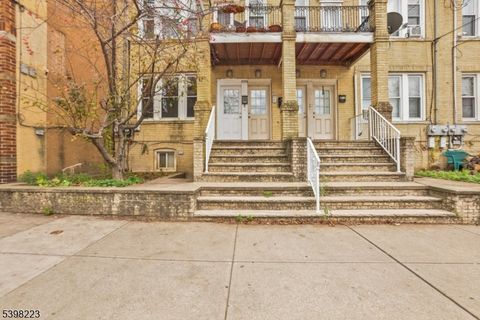 426 Kennedy Blvd Bayonne City NJ 07002