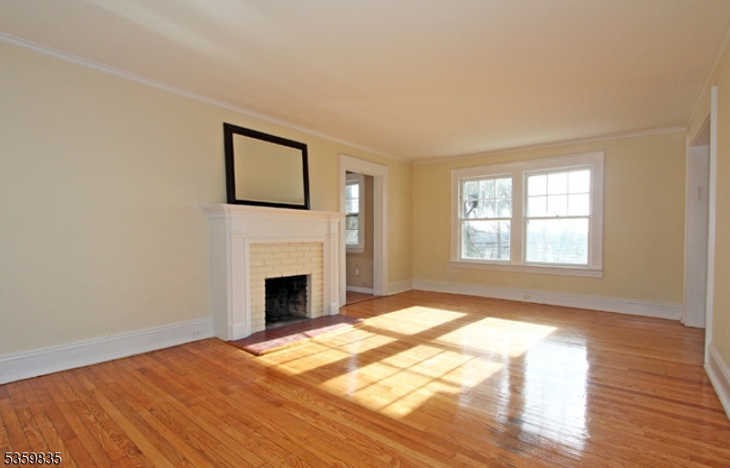 439 Millburn Ave