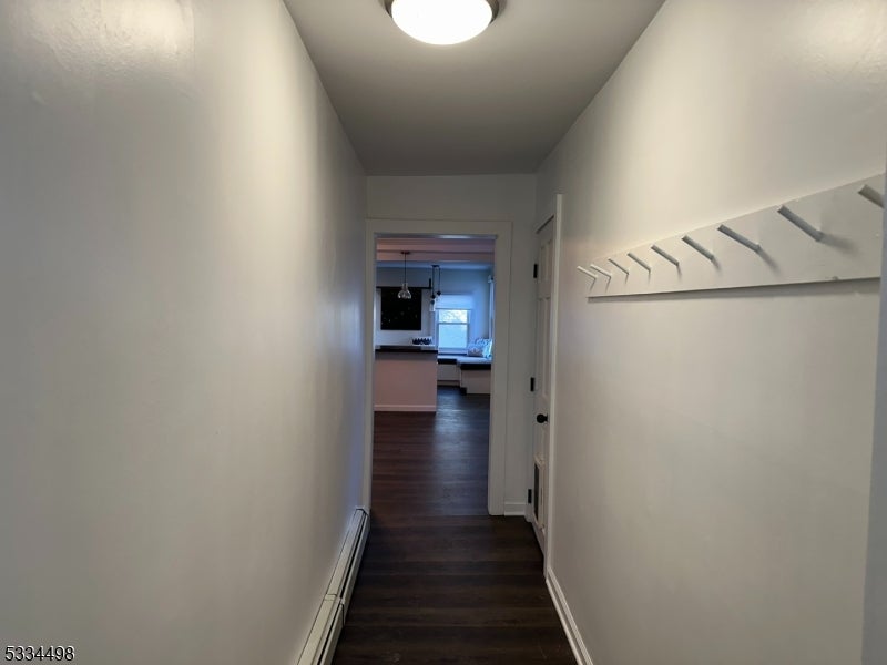 39 Midland Ave 1
