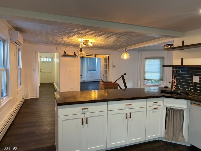 39 Midland Ave 1